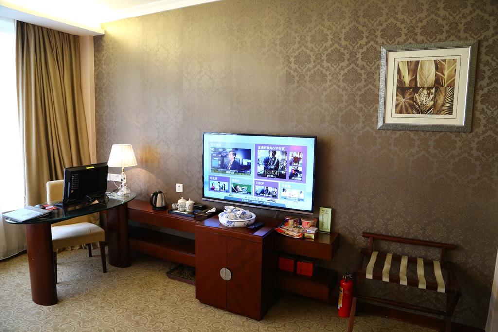 Long Zhou Grand Hotel قوانغتشو الغرفة الصورة