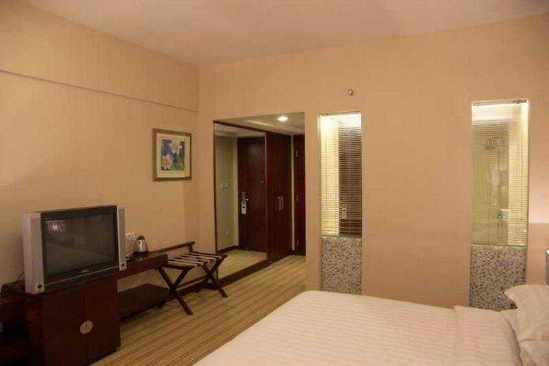 Long Zhou Grand Hotel قوانغتشو المظهر الخارجي الصورة