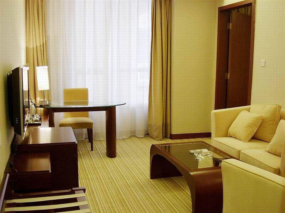 Long Zhou Grand Hotel قوانغتشو المظهر الخارجي الصورة